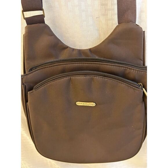 Travelon criss cross RDIF brown with animal print lined 10x12”multi compartment - Picture 4 of 11